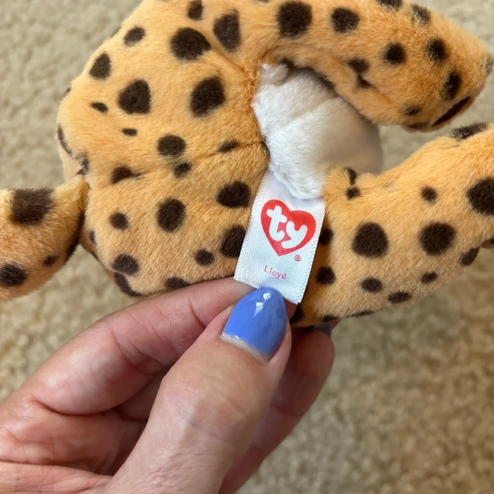 Ty Beanie Bellies Lloyd the Leopard Plush with Green Eyes
